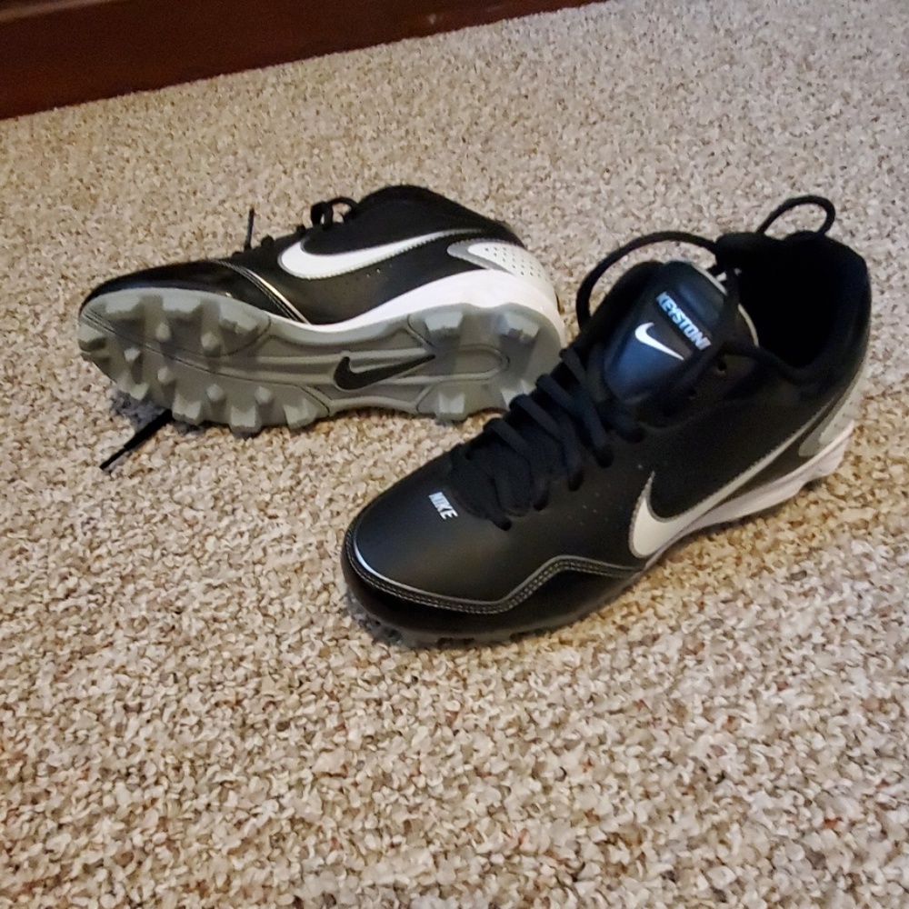 Nike baseball cleats